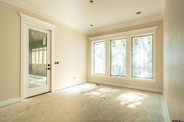 2546 Barton Creek Cir, Tyler, TX 75703