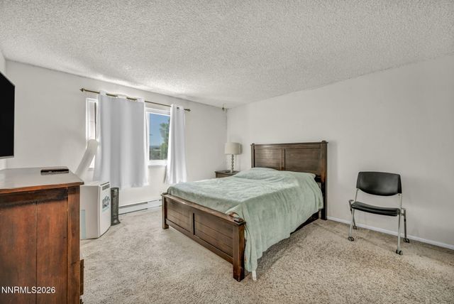 870 E Huffaker Lane, Reno, NV 89511