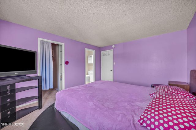 870 E Huffaker Lane, Reno, NV 89511