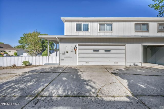 870 E Huffaker Lane, Reno, NV 89511