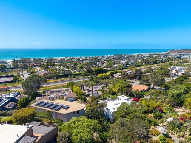 2036 Christy, Del Mar, CA 92014