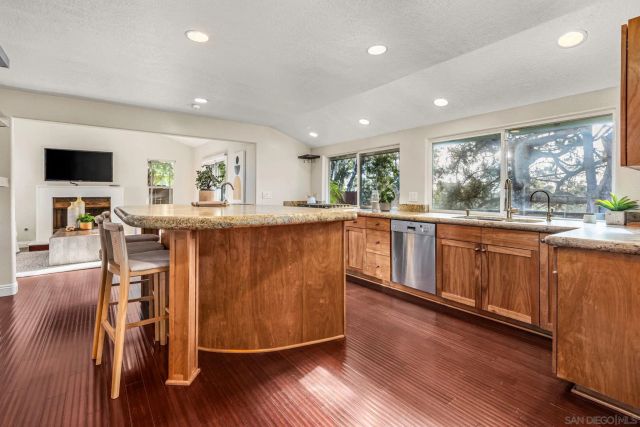 2036 Christy, Del Mar, CA 92014