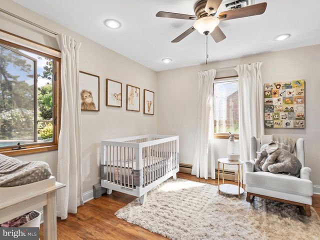 1302 GOLDFINCH LN, Millville, NJ 08332