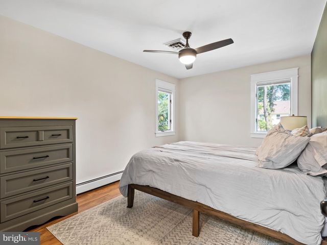 1302 GOLDFINCH LN, Millville, NJ 08332