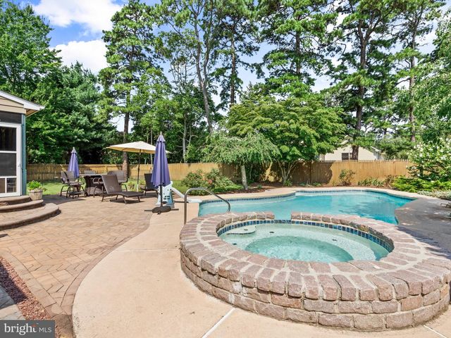 1302 GOLDFINCH LN, Millville, NJ 08332