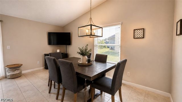 3915 SW 1st AVE, Cape Coral, FL 33914