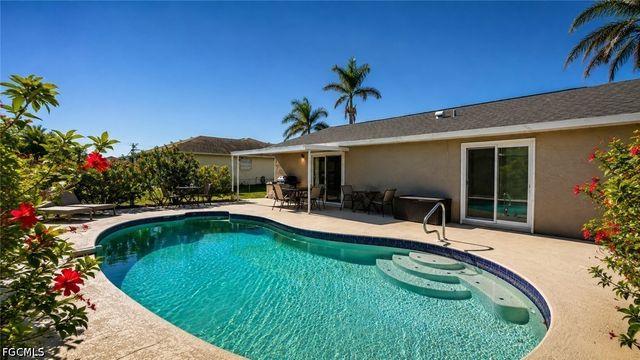 3915 SW 1st AVE, Cape Coral, FL 33914
