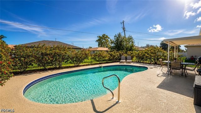 3915 SW 1st AVE, Cape Coral, FL 33914