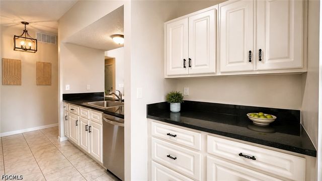 3915 SW 1st AVE, Cape Coral, FL 33914