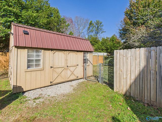 2521 Lancelot Drive SE, Huntsville, AL 35803