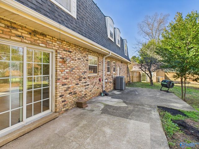 2521 Lancelot Drive SE, Huntsville, AL 35803