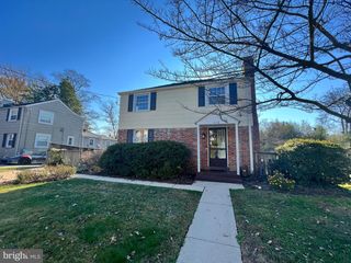 318 WHITESTONE RD, Silver Spring, MD 20901