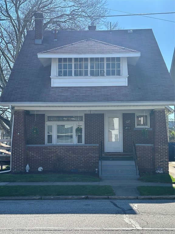 2626 PLUM Street, Erie, PA 16508