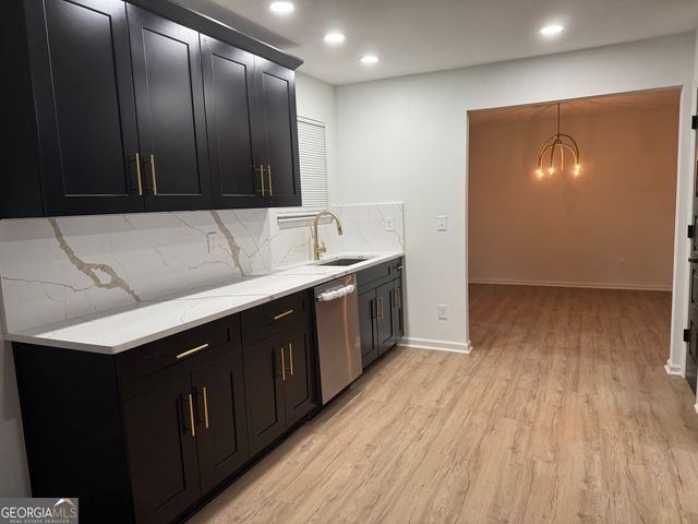 5317 Medena Way, Lithonia, GA 30038