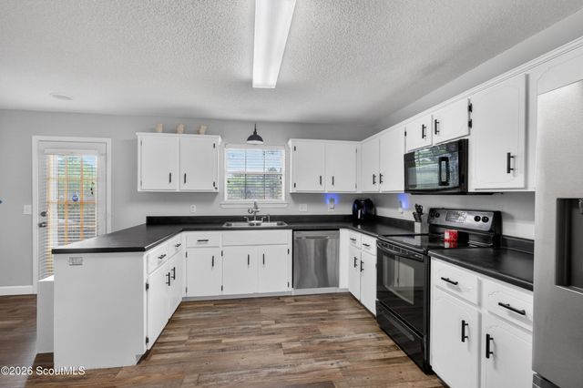 939 Ruth Drive, Hinesville, GA 31313