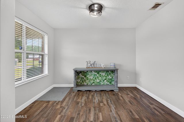 939 Ruth Drive, Hinesville, GA 31313