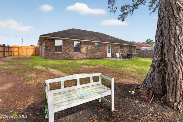 939 Ruth Drive, Hinesville, GA 31313