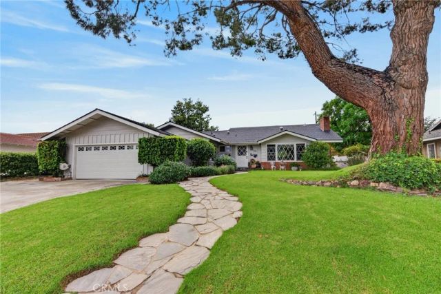 812 Alta Vista, Corona, CA 92882