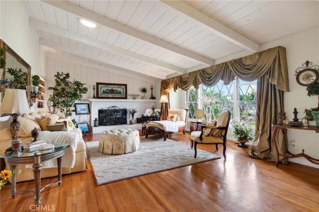 812 Alta Vista, Corona, CA 92882