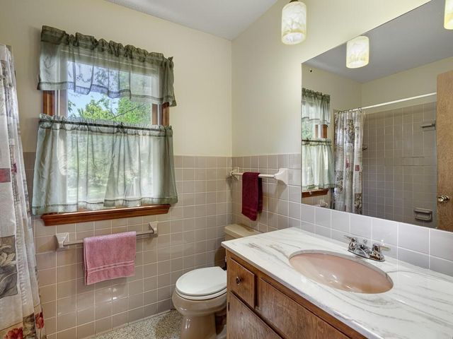 806 Myrtle Street, Hudson, WI 54016