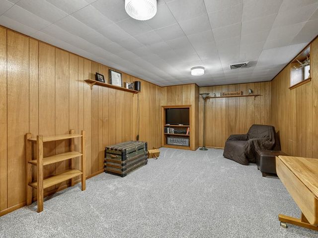 806 Myrtle Street, Hudson, WI 54016