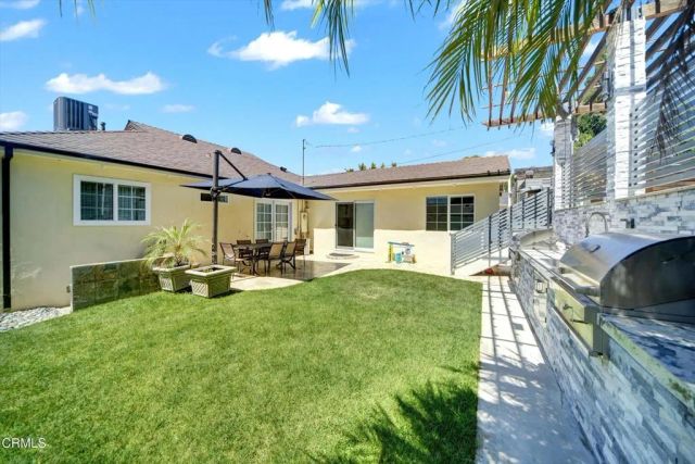 3041 Alabama Street, La Crescenta, CA 91214