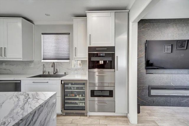 3041 Alabama Street, La Crescenta, CA 91214