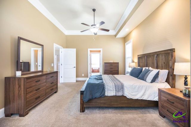 61 Peregrine, Byron, GA 31008