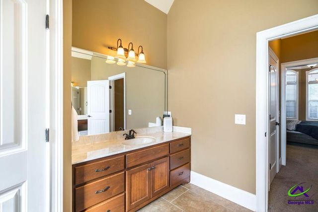 61 Peregrine, Byron, GA 31008