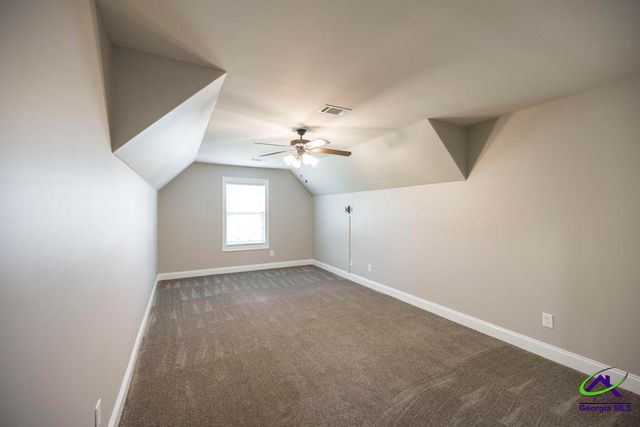 61 Peregrine, Byron, GA 31008
