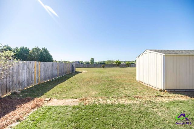 61 Peregrine, Byron, GA 31008