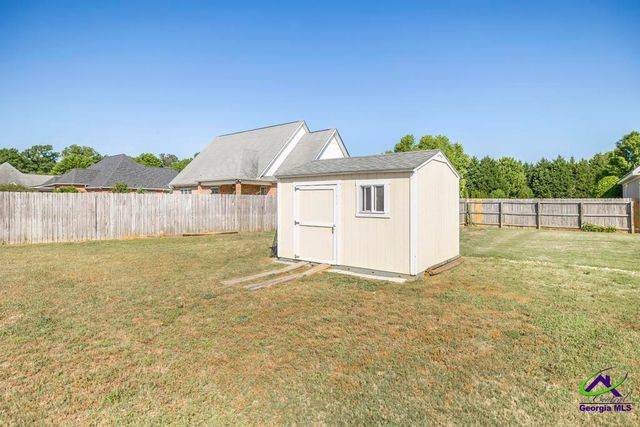61 Peregrine, Byron, GA 31008