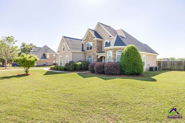 61 Peregrine, Byron, GA 31008