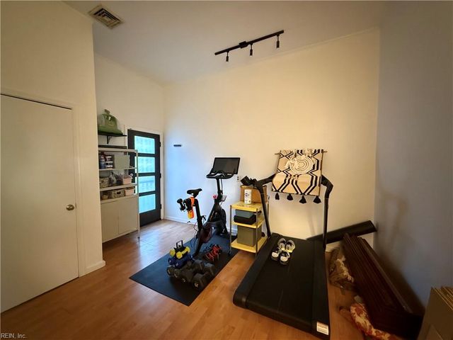 4401 Gosnold AVE, Norfolk, VA 23508