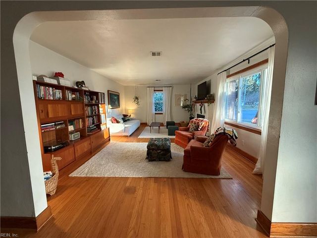 4401 Gosnold AVE, Norfolk, VA 23508