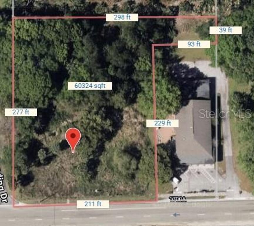 Image 2 of property listing at 1720 W 1ST STREET, Sanford, FL 32771