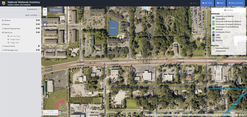 Image 4 of property listing at 1720 W 1ST STREET, Sanford, FL 32771