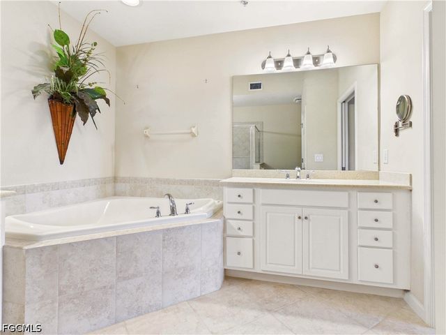 12971 Pennington PL 102, Fort Myers, FL 33913