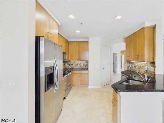 12971 Pennington PL 102, Fort Myers, FL 33913