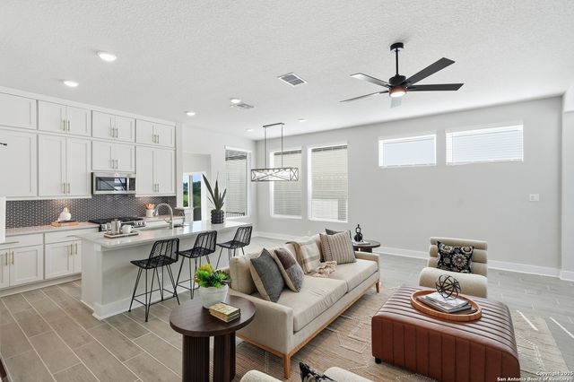 20675 Huebner Rd Unit 527, San Antonio, TX 78258