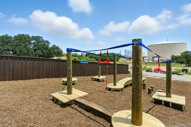 20675 Huebner Rd Unit 527, San Antonio, TX 78258