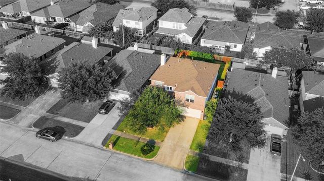 2422 Comal Drive, Deer Park, TX 77536