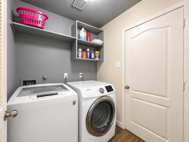 2422 Comal Drive, Deer Park, TX 77536