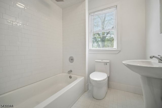 48 Elm St, West Orange Twp., NJ 07052