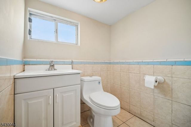 48 Elm St, West Orange Twp., NJ 07052