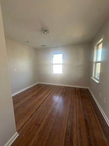100 Sumner St 100, Quincy, MA 01269