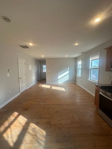 100 Sumner St 100, Quincy, MA 01269