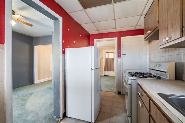 227 E Virginia Ave, Munhall, PA 15120