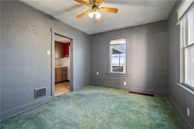 227 E Virginia Ave, Munhall, PA 15120