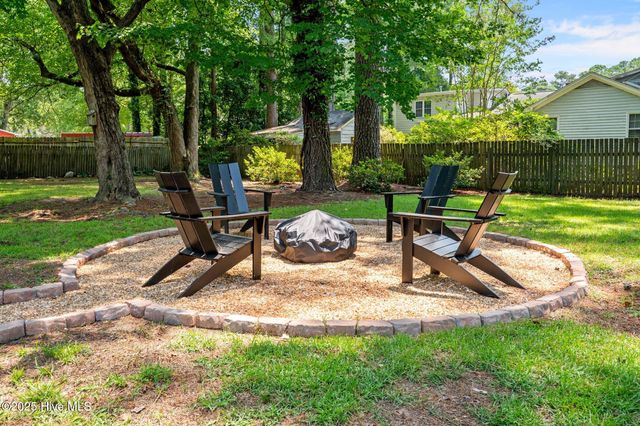 208 Greenwood Drive, Greenville, NC 27834